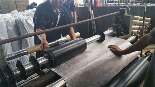 临沧自粘型防裂贴生产厂家 公司是一家专业从事土工合成材料,塑料制品